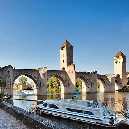 Allees Des Soupirs Apartman *